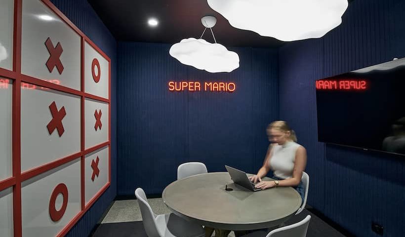 creativecubes carlton meeting room with super mario on wall